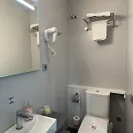 Ginebra Hotel