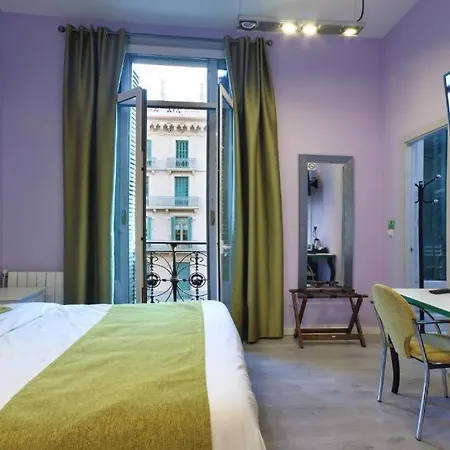 Ginebra Ξενοδοχείο *