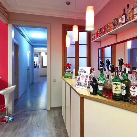 Hotel Ginebra *