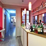 Hotel Ginebra *